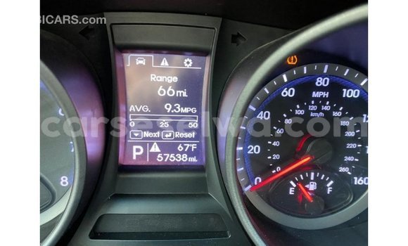 Acheter Import Voiture Hyundai Santa Fe Rouge à Import - Dubai, East Mahé Acheter Import Voiture Hyundai Santa Fe Rouge à Import - Dubai, East Mahé