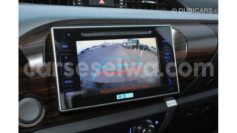 Big with watermark toyota hilux east mah%c3%a9 import dubai 5444