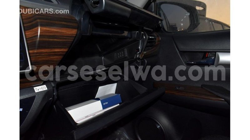 Big with watermark toyota hilux east mah%c3%a9 import dubai 5444