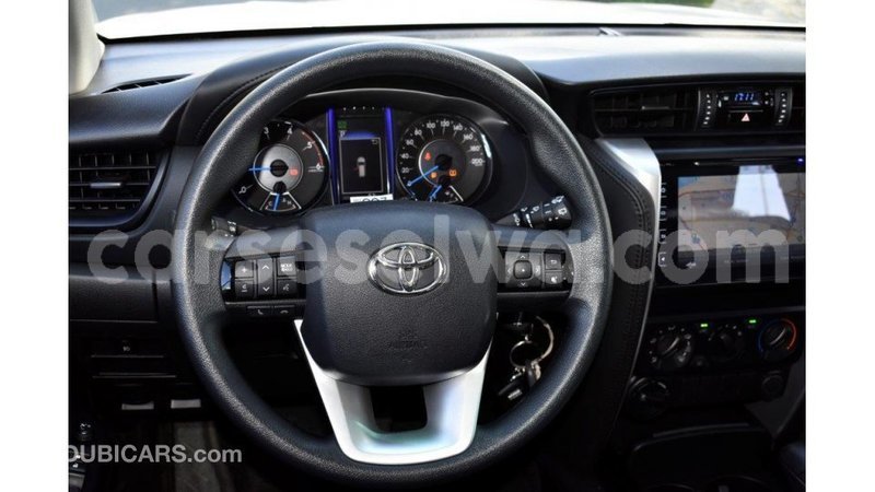 Big with watermark toyota fortuner east mah%c3%a9 import dubai 5449