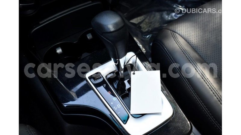 Big with watermark toyota fortuner east mah%c3%a9 import dubai 5449