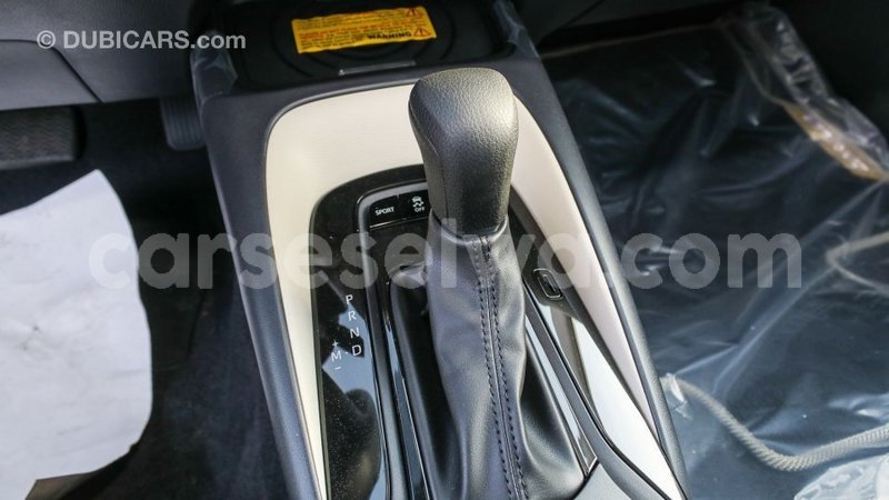 Big with watermark toyota corolla east mah%c3%a9 import dubai 5456