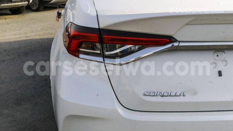 Big with watermark toyota corolla east mah%c3%a9 import dubai 5456