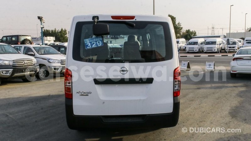 Big with watermark nissan urvan east mah%c3%a9 import dubai 5457