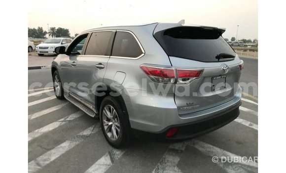 Acheter Import Voiture Toyota Highlander Autre à Import - Dubai, East Mahé Acheter Import Voiture Toyota Highlander Autre à Import - Dubai, East Mahé