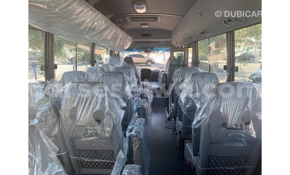 Buy Import Hyundai Accent White Car in Import - Dubai in East Mahé Buy Import Hyundai Accent White Car in Import - Dubai in East Mahé