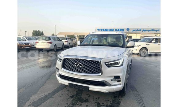 Acheter Import Voiture Infiniti Q Blanc à Import - Dubai, East Mahé