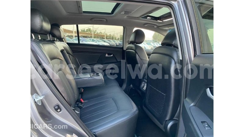 Big with watermark kia sportage east mah%c3%a9 import dubai 5503