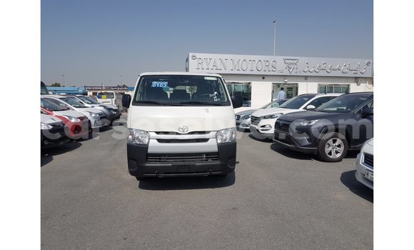 Acheter Import Utilitaire Toyota DA Blanc à Import - Dubai, East Mahé Acheter Import Utilitaire Toyota DA Blanc à Import - Dubai, East Mahé