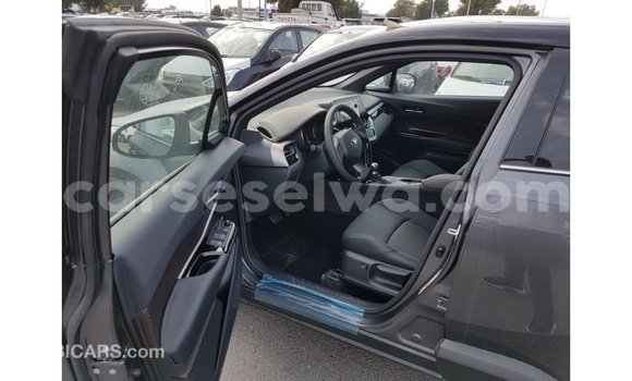 Acheter Import Voiture Toyota C-HR Autre à Import - Dubai, East Mahé Acheter Import Voiture Toyota C-HR Autre à Import - Dubai, East Mahé