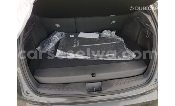 Acheter Import Voiture Toyota C-HR Autre à Import - Dubai, East Mahé Acheter Import Voiture Toyota C-HR Autre à Import - Dubai, East Mahé