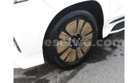 Buy Import Lexus LX White Car in Import - Dubai in East Mahé Buy Import Lexus LX White Car in Import - Dubai in East Mahé