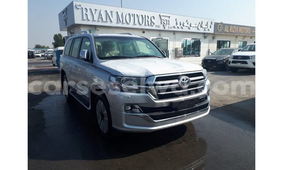 Acheter Import Voiture Toyota Land Cruiser Autre à Import - Dubai, East Mahé Acheter Import Voiture Toyota Land Cruiser Autre à Import - Dubai, East Mahé