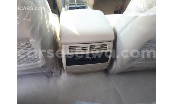 Acheter Import Voiture Toyota Land Cruiser Autre à Import - Dubai, East Mahé Acheter Import Voiture Toyota Land Cruiser Autre à Import - Dubai, East Mahé