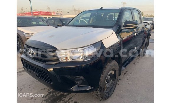 Acheter Import Voiture Toyota Hilux Noir à Import - Dubai, East Mahé Acheter Import Voiture Toyota Hilux Noir à Import - Dubai, East Mahé