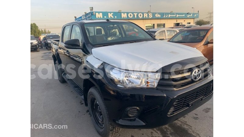Big with watermark toyota hilux east mah%c3%a9 import dubai 5560