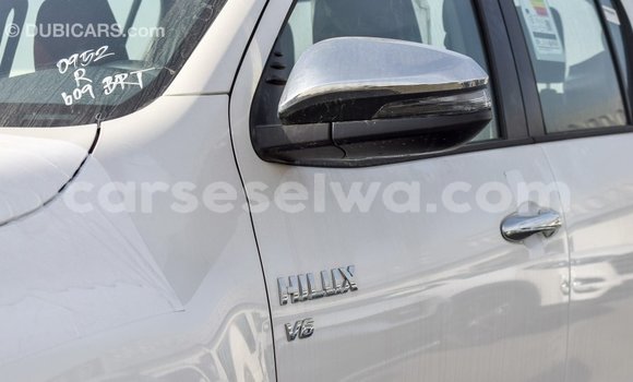 Buy Import Toyota Hilux White Car in Import - Dubai in East Mahé Buy Import Toyota Hilux White Car in Import - Dubai in East Mahé