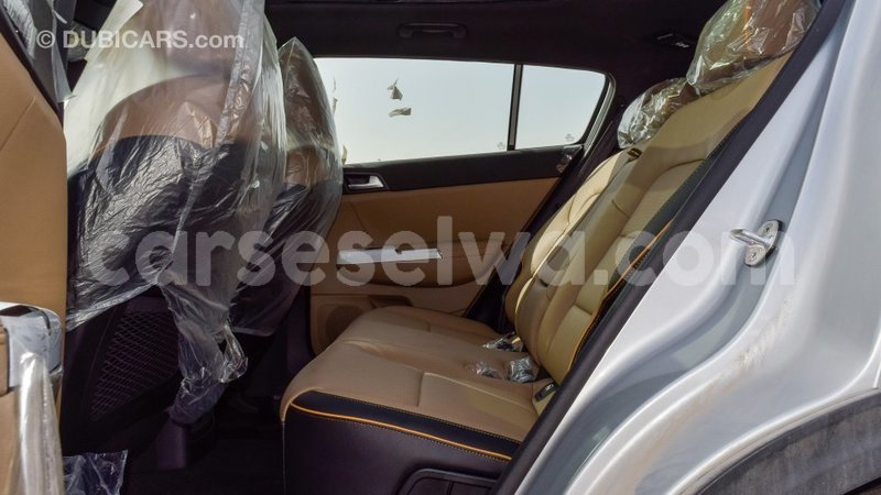 Big with watermark kia sportage east mah%c3%a9 import dubai 5570