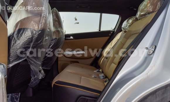 Acheter Import Voiture Kia Sportage Autre à Import - Dubai, East Mahé Acheter Import Voiture Kia Sportage Autre à Import - Dubai, East Mahé