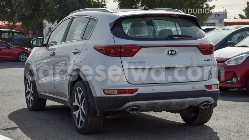 Big with watermark kia sportage east mah%c3%a9 import dubai 5570