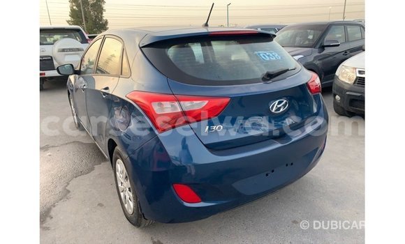 Acheter Import Voiture Hyundai i30 Bleu à Import - Dubai, East Mahé Acheter Import Voiture Hyundai i30 Bleu à Import - Dubai, East Mahé