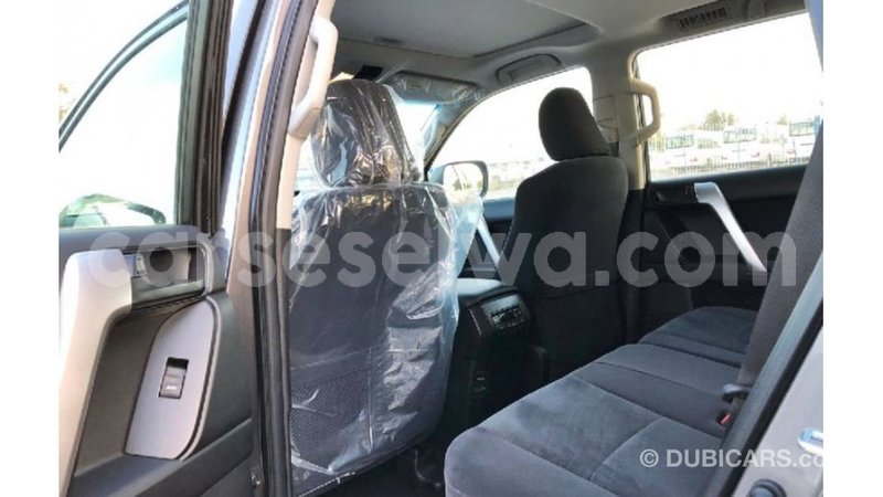 Big with watermark toyota prado east mahe import dubai 5583