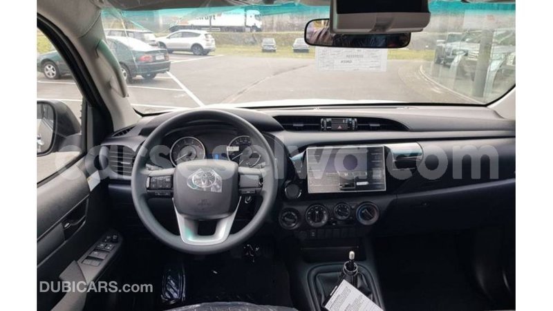 Big with watermark toyota hilux east mahe import dubai 5584