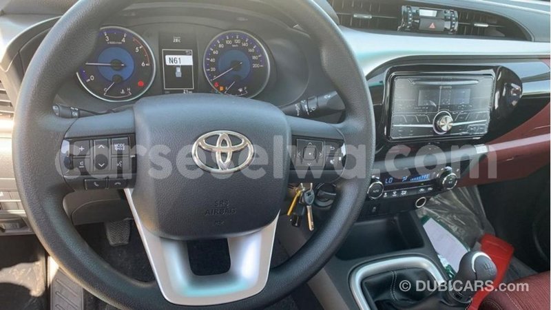 Big with watermark toyota hilux east mahe import dubai 5585
