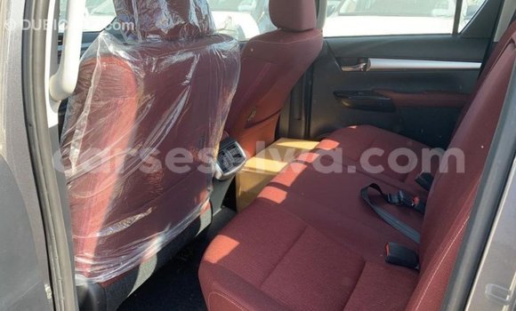 Buy Import Toyota Hilux Other Car in Import - Dubai in East Mahé Buy Import Toyota Hilux Other Car in Import - Dubai in East Mahé