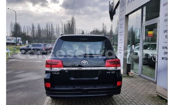Buy Import Toyota Land Cruiser Black Car in Import - Dubai in East Mahé Buy Import Toyota Land Cruiser Black Car in Import - Dubai in East Mahé