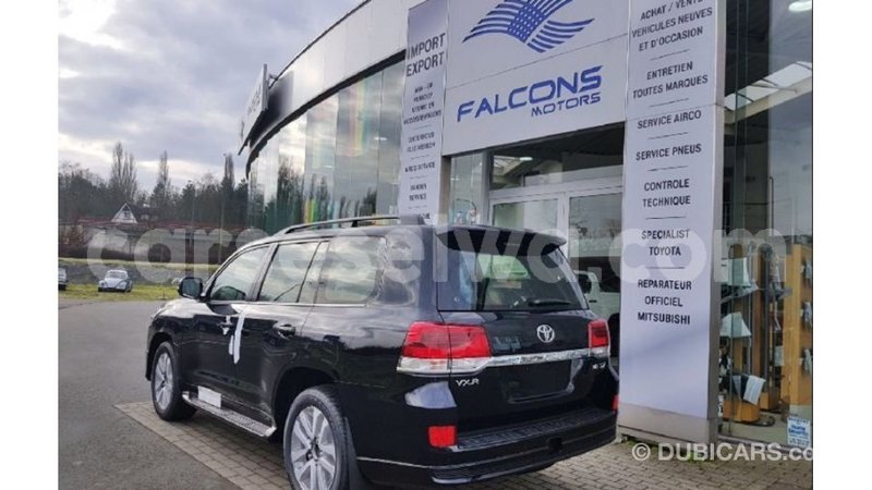 Big with watermark toyota land cruiser east mahe import dubai 5586