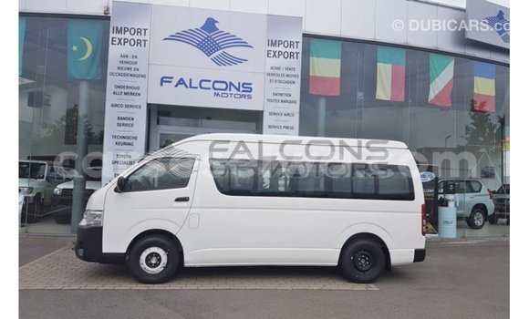Buy Import Toyota Hiace White Car in Import - Dubai in East Mahé Buy Import Toyota Hiace White Car in Import - Dubai in East Mahé