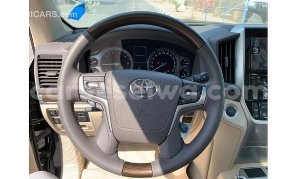 Buy Import Toyota Land Cruiser Black Car in Import - Dubai in East Mahé Buy Import Toyota Land Cruiser Black Car in Import - Dubai in East Mahé