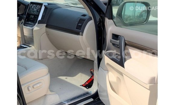 Buy Import Toyota Land Cruiser Black Car in Import - Dubai in East Mahé Buy Import Toyota Land Cruiser Black Car in Import - Dubai in East Mahé