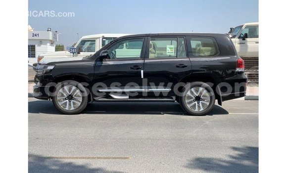 Buy Import Toyota Land Cruiser Black Car in Import - Dubai in East Mahé Buy Import Toyota Land Cruiser Black Car in Import - Dubai in East Mahé