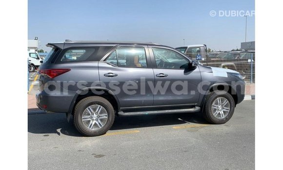 Buy Import Toyota Fortuner Other Car in Import - Dubai in East Mahé Buy Import Toyota Fortuner Other Car in Import - Dubai in East Mahé