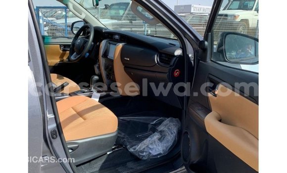 Buy Import Toyota Fortuner Other Car in Import - Dubai in East Mahé Buy Import Toyota Fortuner Other Car in Import - Dubai in East Mahé