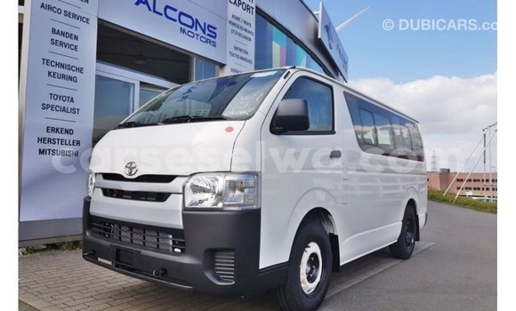 Buy Import Toyota Hiace White Car in Import - Dubai in East Mahé Buy Import Toyota Hiace White Car in Import - Dubai in East Mahé