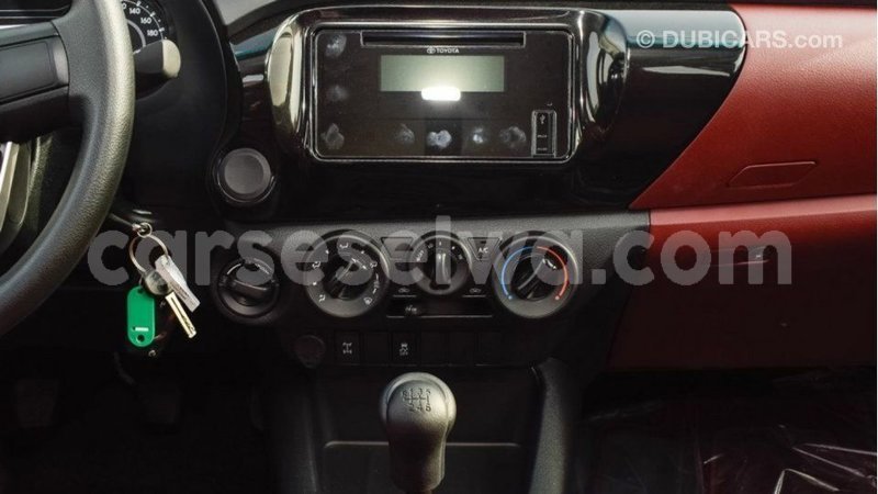 Big with watermark toyota hilux east mahe import dubai 5601