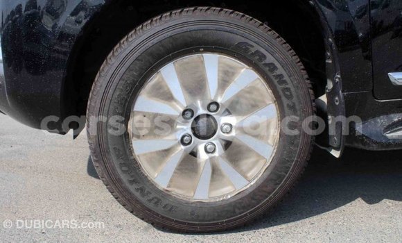 Acheter Import Voiture Toyota Land Cruiser Noir à Import - Dubai, East Mahé Acheter Import Voiture Toyota Land Cruiser Noir à Import - Dubai, East Mahé