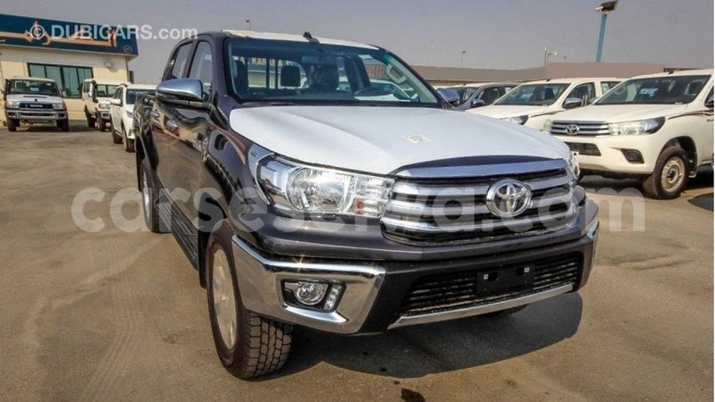 Big with watermark toyota hilux east mahe import dubai 5603