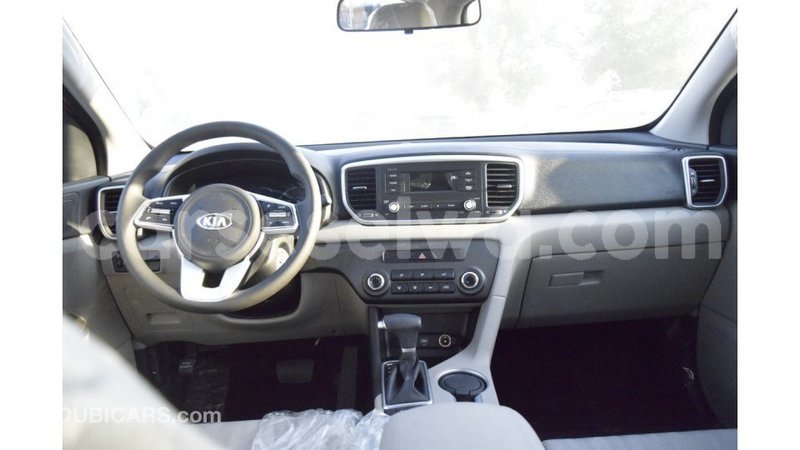 Big with watermark kia sportage east mahe import dubai 5607