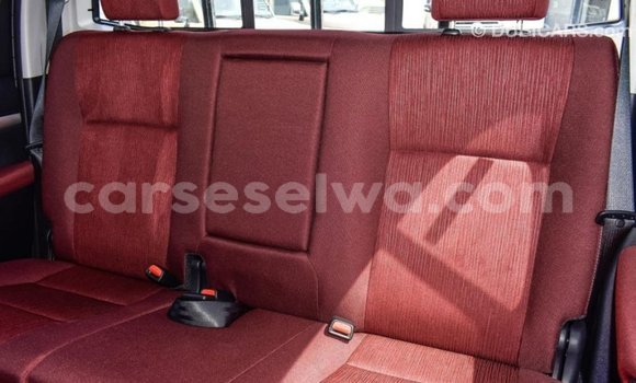 Acheter Import Voiture Toyota Hilux Autre à Import - Dubai, East Mahé Acheter Import Voiture Toyota Hilux Autre à Import - Dubai, East Mahé