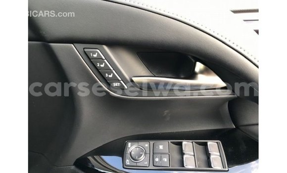 Acheter Import Voiture Lexus LX Autre à Import - Dubai, East Mahé Acheter Import Voiture Lexus LX Autre à Import - Dubai, East Mahé