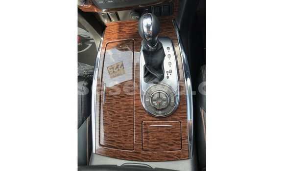 Buy Import Nissan Patrol Other Car in Import - Dubai in East Mahé Buy Import Nissan Patrol Other Car in Import - Dubai in East Mahé