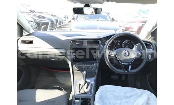 Buy Import Volkswagen Golf White Car in Import - Dubai in East Mahé Buy Import Volkswagen Golf White Car in Import - Dubai in East Mahé