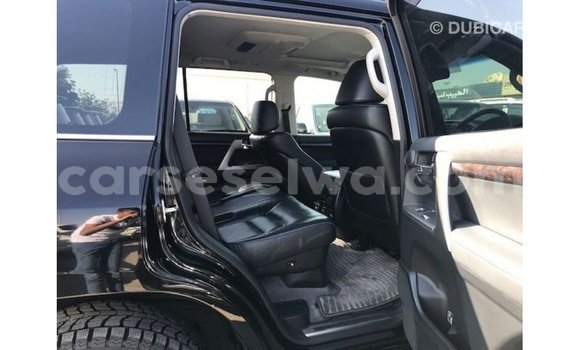 Buy Import Toyota Land Cruiser Black Car in Import - Dubai in East Mahé Buy Import Toyota Land Cruiser Black Car in Import - Dubai in East Mahé