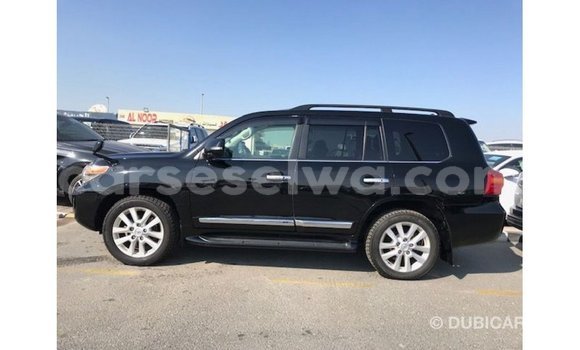 Buy Import Toyota Land Cruiser Black Car in Import - Dubai in East Mahé Buy Import Toyota Land Cruiser Black Car in Import - Dubai in East Mahé