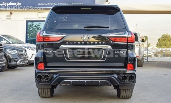 Acheter Import Voiture Lexus LX Noir à Import - Dubai, East Mahé Acheter Import Voiture Lexus LX Noir à Import - Dubai, East Mahé