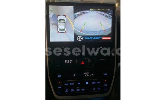 Buy Import Toyota Land Cruiser Black Car in Import - Dubai in East Mahé Buy Import Toyota Land Cruiser Black Car in Import - Dubai in East Mahé